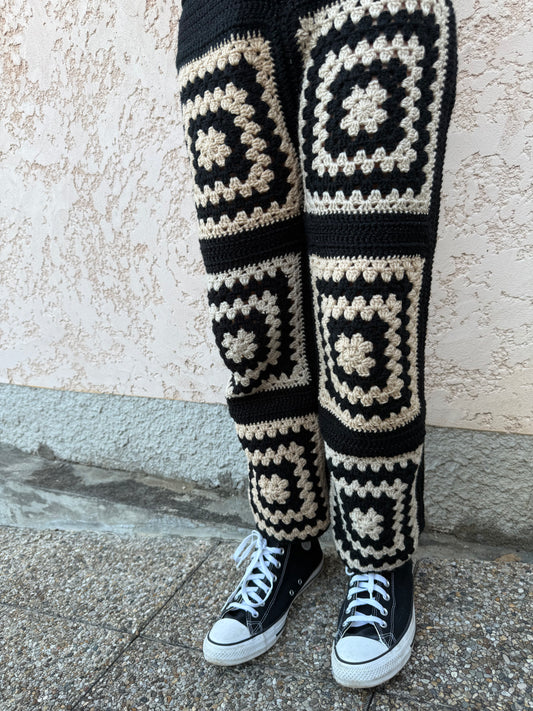 Noir Éternel – Pantalon Crochet Signature