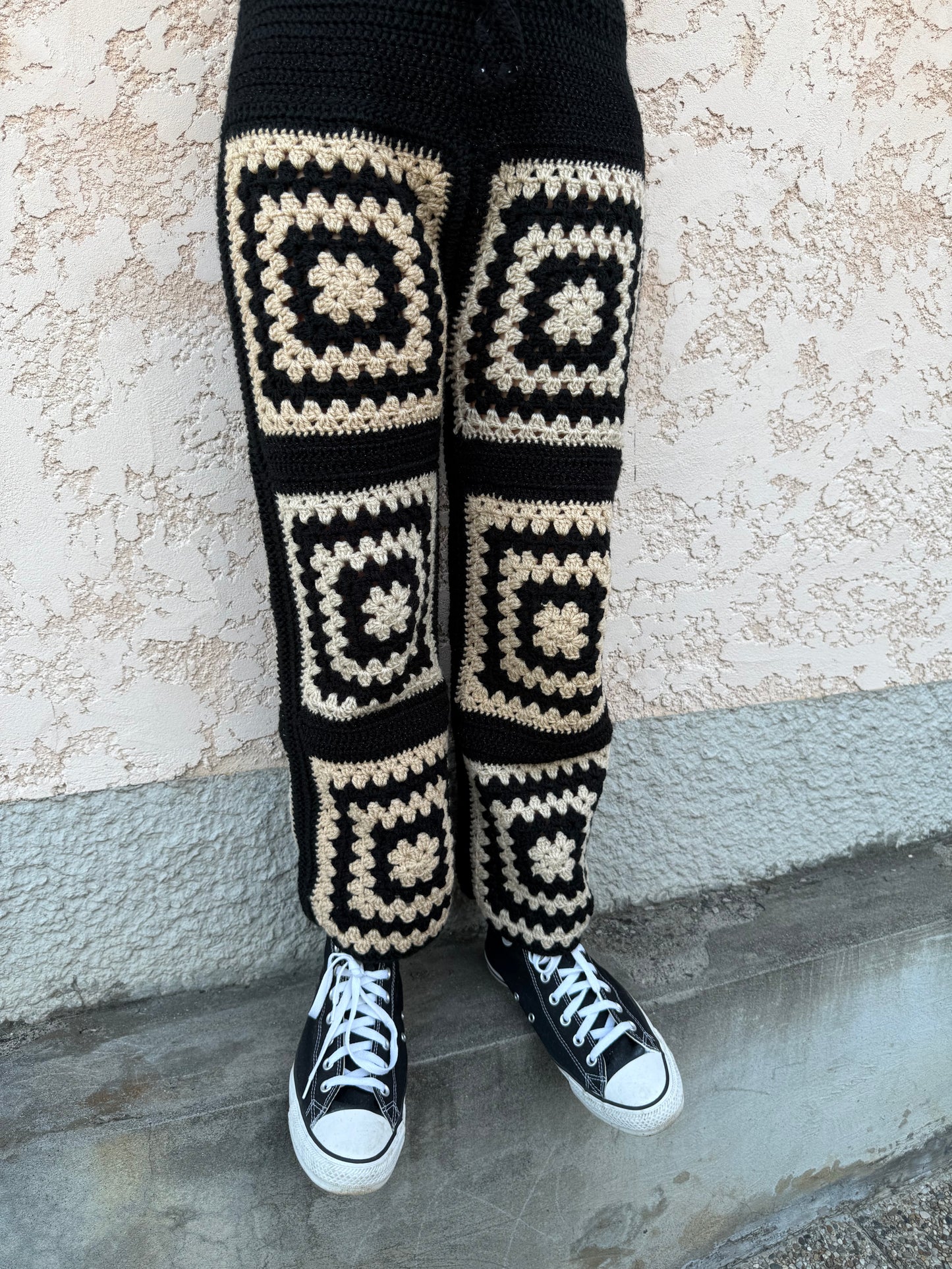 Noir Éternel – Pantalon Crochet Signature