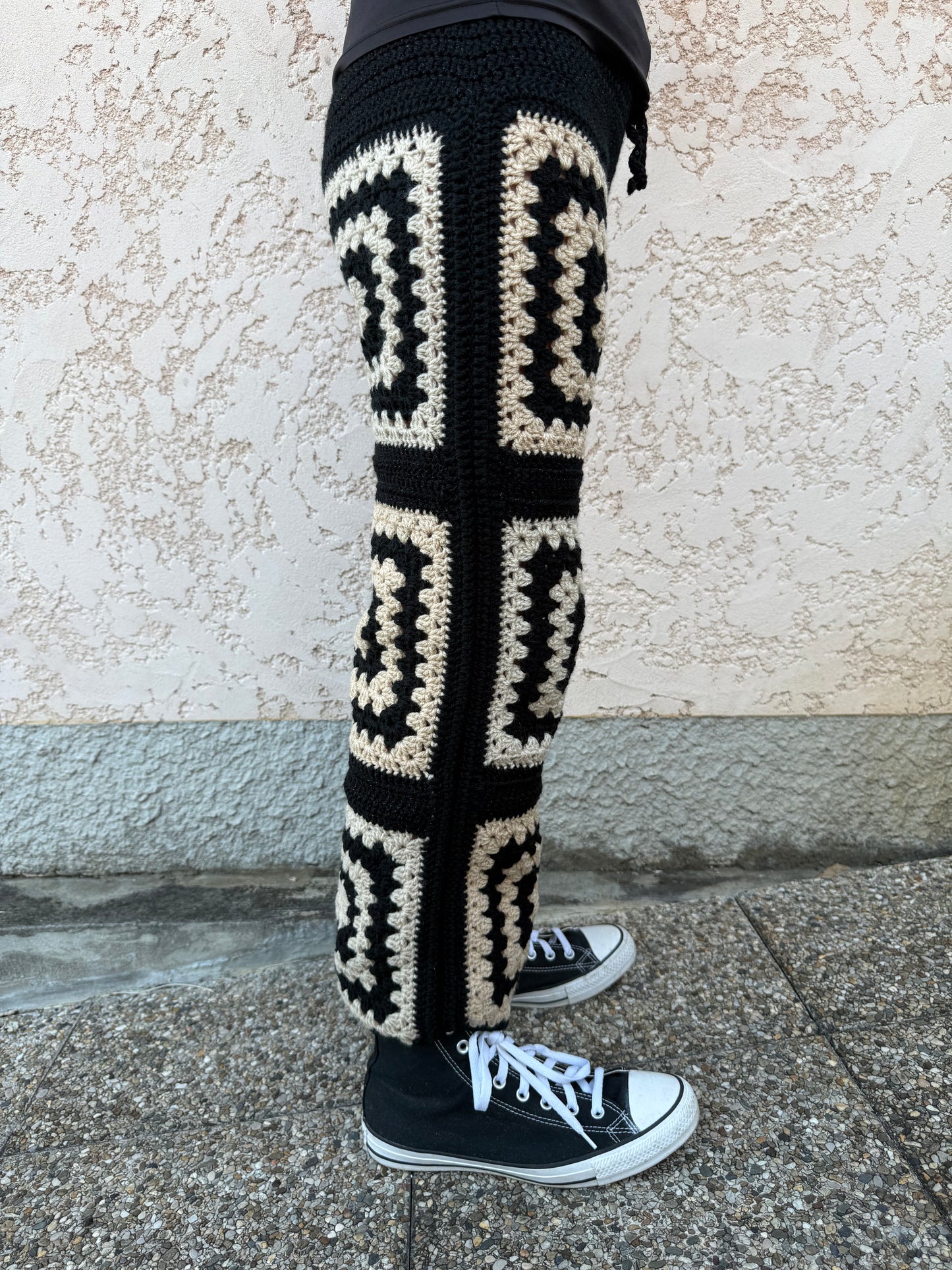 Noir Éternel – Pantalon Crochet Signature